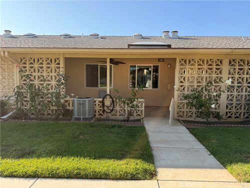 unit-72e-13601 Medinac Ln, Seal Beach, CA, 90740-4020 | Card Image