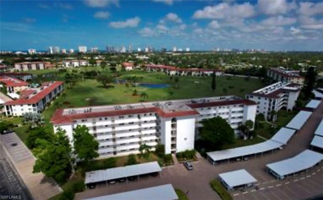 APT-209 - 37 High Point Cir E, Condo with 2 bedrooms, 2 bathrooms and 1 parking in NAPLES FL | Image 23