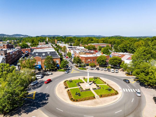 Follow the walking/bike trails out of your neighborhood directly to Historic Downtown Franklin, home of many popular local events and festivals! | Image 29