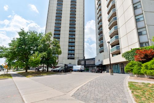 2703-323 Colborne St, London, ON, N6B3N8 | Card Image