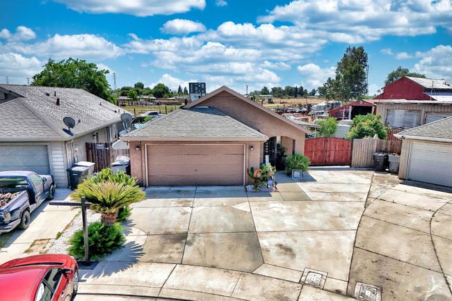5471 Greenoaks Drive, House other with 3 bedrooms, 2 bathrooms and null parking in Riverbank CA | Image 4