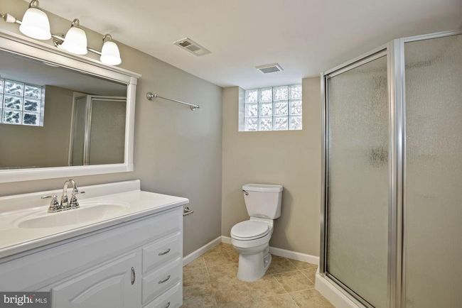 1904 Sawyer Pl, House other with 4 bedrooms, 3 bathrooms and null parking in MCLEAN VA | Image 7