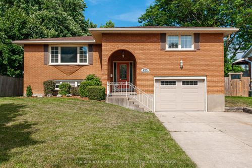 205 Graff Ave, Stratford, ON, N5A5L8 | Card Image
