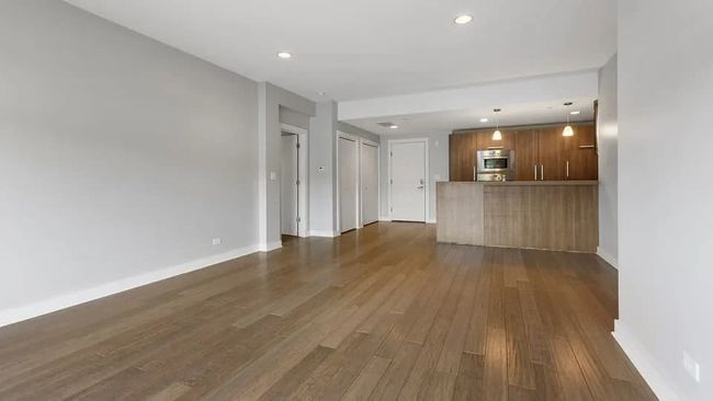 APT-311 - 1 N Main St, Condo with 1 bedrooms, 1 bathrooms and 1 parking in Algonquin IL | Image 24