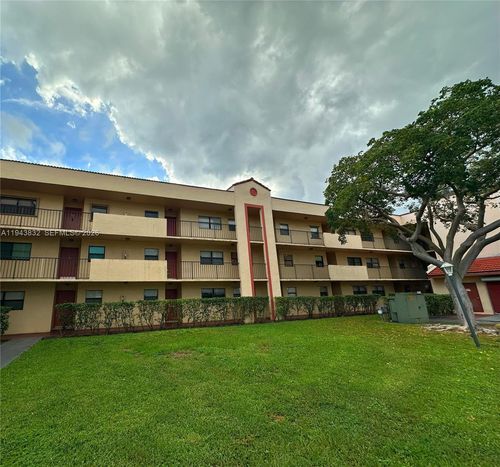 apt-305-3396 Foxcroft Rd, Miramar, FL, 33025-4109 | Card Image
