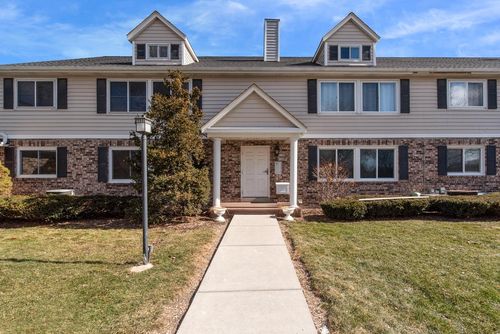 1150 Pilgrim Parkway, Elm Grove, WI, 53122 | Card Image