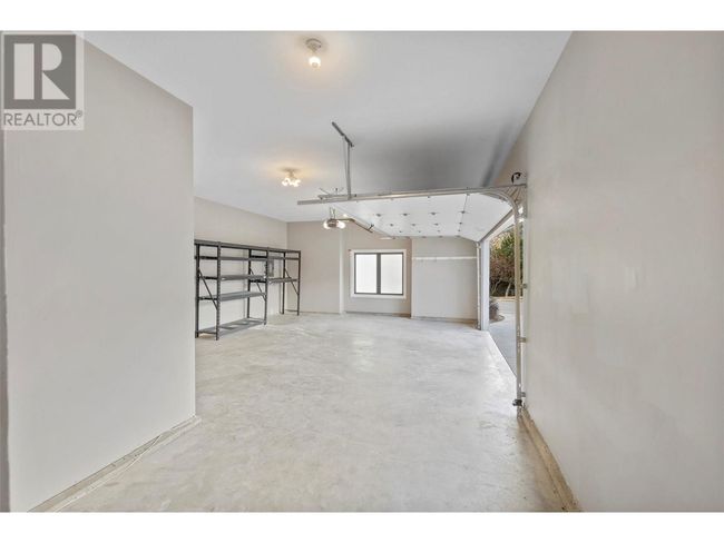 2039 Cornerstone Dr, House other with 4 bedrooms, 3 bathrooms and 2 parking in West Kelowna BC | Image 26