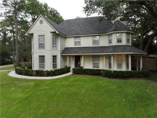 115 Golfers Dr, Covington, LA, 70433-4932 | Card Image