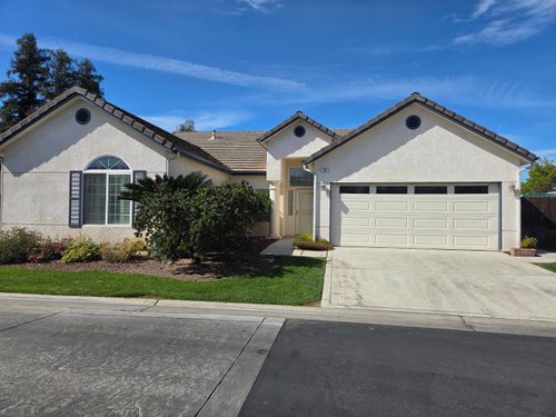 apt-103-2300 Sierra St, Kingsburg, CA, 93631-1460 | Card Image