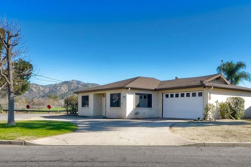 13059 Acton Ave, Poway, CA, 92064-5901 | Card Image