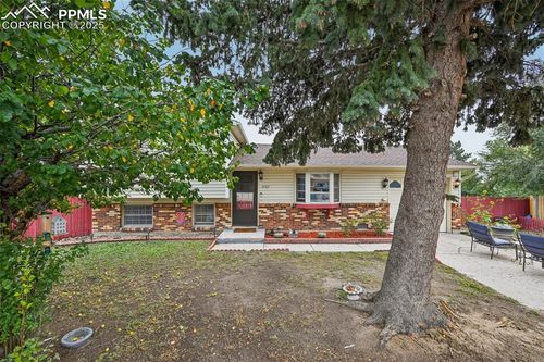 7147 Palmer Park Blvd, Colorado Springs, CO, 80915-1808 | Card Image