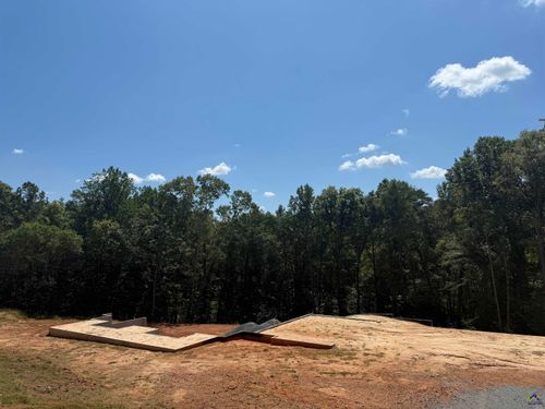 415 Forest Pointe Dr, Forsyth, GA, 31029-6121 | Card Image