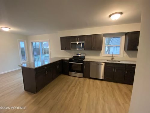 a-12A Diamond Dr, Barnegat, NJ, 08005 | Card Image