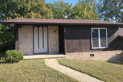 809 Forest Dale Ln, Hixson, TN, 37343-6186 | Card Image