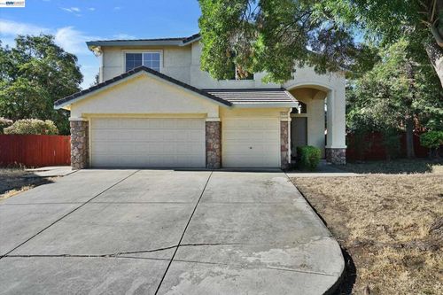 5124 Adriana Ct, Antioch, CA, 94531-8372 | Card Image