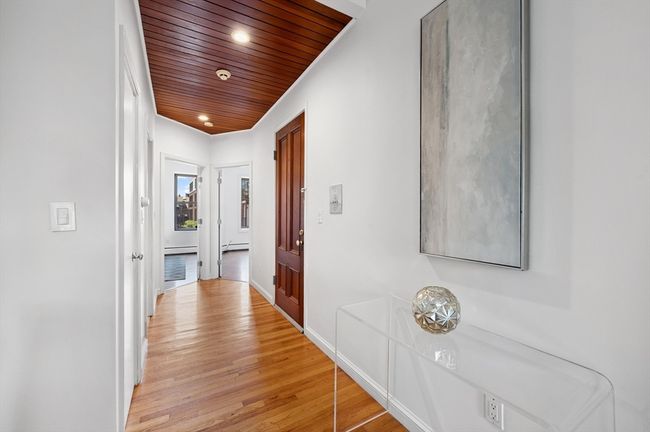 APT-4 - 1 Worcester Sq, Condo with 2 bedrooms, 1 bathrooms and null parking in Boston MA | Image 10