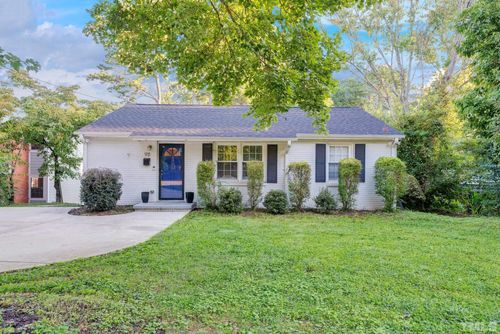 911 Mills St, Raleigh, NC, 27608-1831 | Card Image