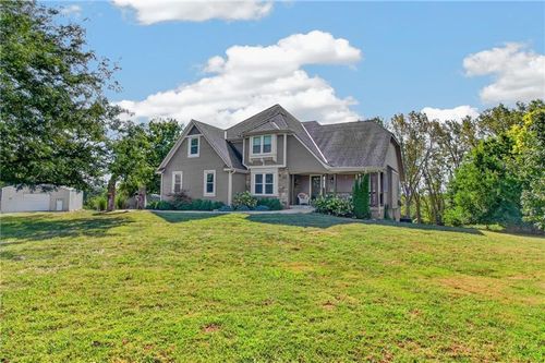 19311 S Raffurty Rd, Pleasant Hill, MO, 64080-9666 | Card Image