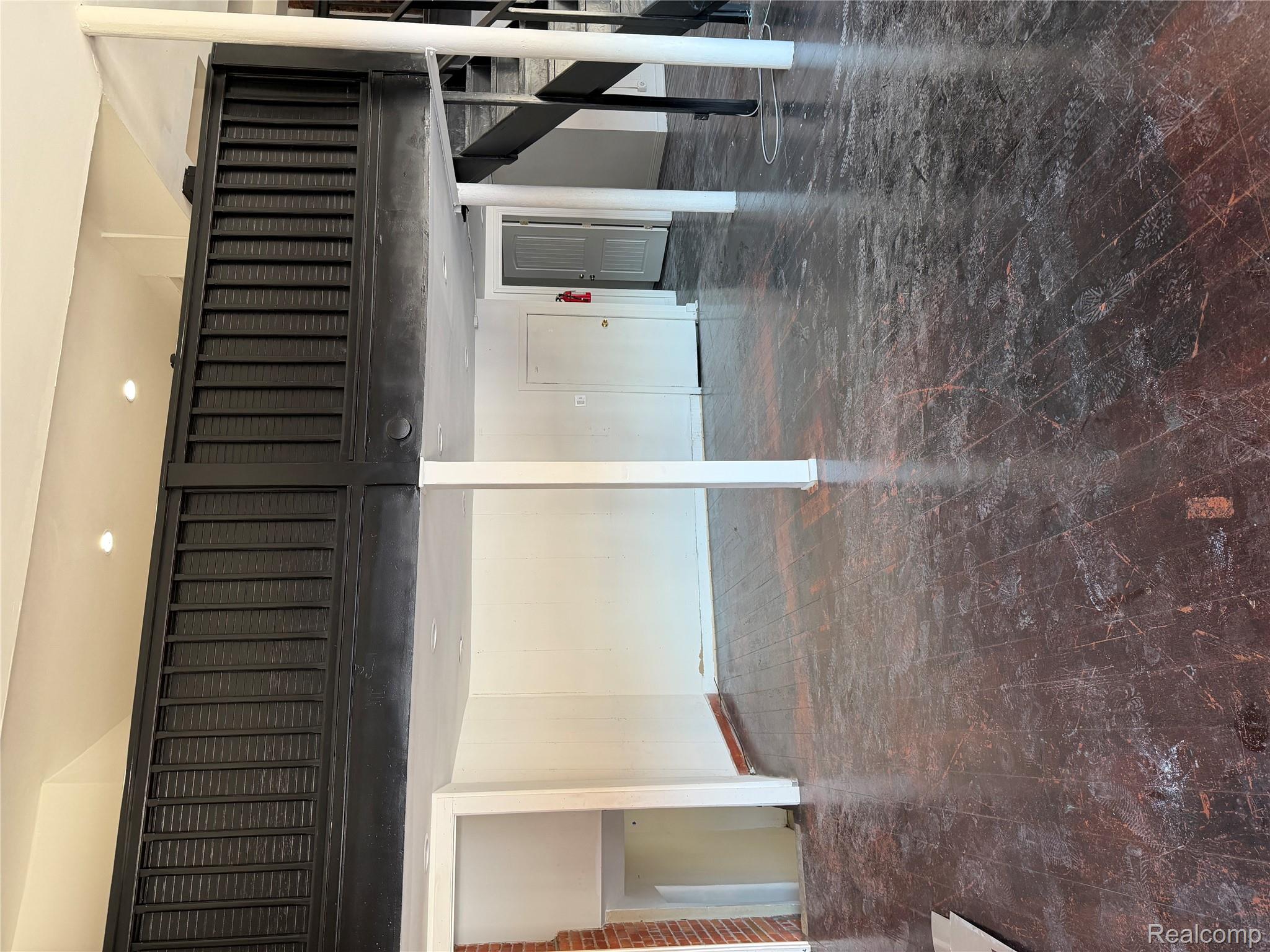 Commercial Lease in Detroit 2