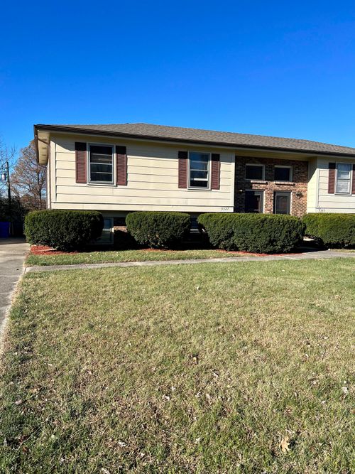 3327 Wood Valley Ct, Lexington, KY, 40502-3558 | Card Image