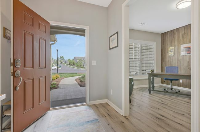 7027 Hickman Way, House other with 3 bedrooms, 3 bathrooms and 2 parking in Spring Hill TN | Image 5