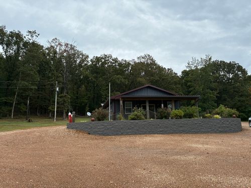 3830 Birdsong Rd, Camden, TN, 38320-6877 | Card Image