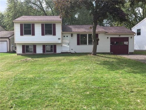 32 Mapleview Cir, Penfield, NY, 14526-2026 | Card Image