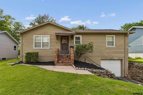 2413 S 6th Street, Omaha, NE, 68108 | Card Image
