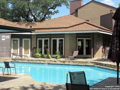 apt-59-8611 Datapoint Dr, San Antonio, TX, 78229-5923 | Card Image