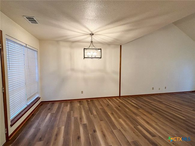 APT-28 - 101 Maplewood Dr, Condo with 3 bedrooms, 2 bathrooms and null parking in Victoria TX | Image 14