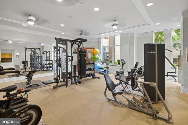 APT-213 - 8220 Crestwood Heights Dr, Condo with 1 bedrooms, 1 bathrooms and null parking in MCLEAN VA | Image 34