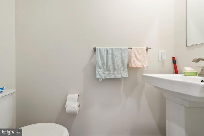 121 Kyle Sq, Townhouse with 3 bedrooms, 4 bathrooms and null parking in MEDIA PA | Image 5