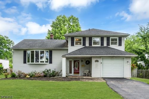 86 Portland Ave, Fanwood, NJ, 07023-1172 | Card Image