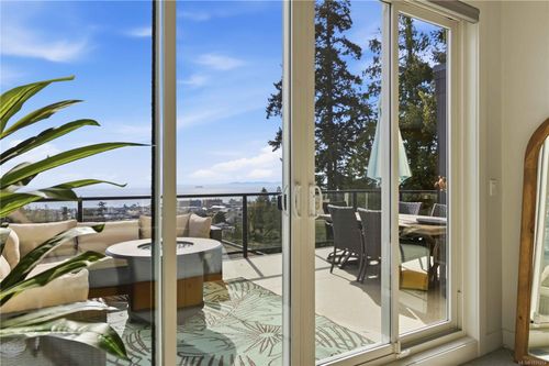 533 Gurunank Lane, Colwood, BC, V9C0M2 | Card Image