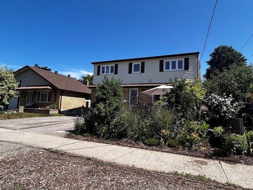 main-476 Prospect Ave, Kitchener, ON, N2A1E1 | Card Image