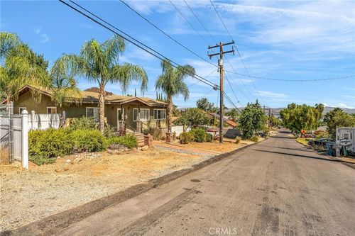 33351 Adelfa St, Lake Elsinore, CA, 92530 | Card Image