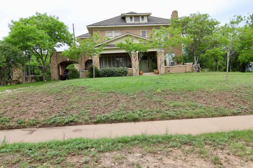 1217 S Monroe Street, San Angelo, TX, 76901 | Card Image