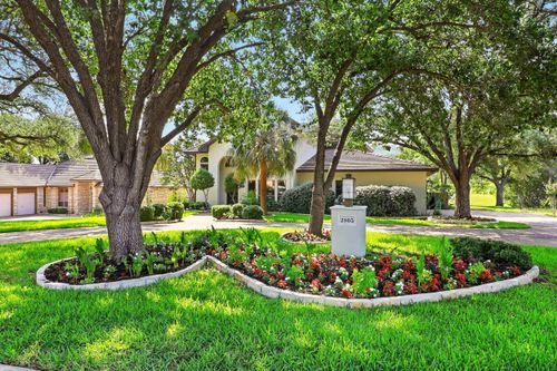 2805 Aurora, Horseshoe Bay, TX, 78657-5711 | Card Image
