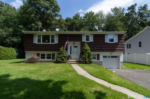 100 Marion Ave, Milford, CT, 06460-4315 | Card Image