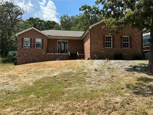 37 Valley Forge Dr, Mountain Home, AR, 72653-9132 | Card Image