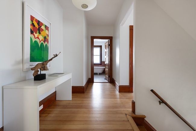 2 - 9 Charnwood Rd, Condo with 4 bedrooms, 2 bathrooms and 2 parking in Somerville MA | Image 4