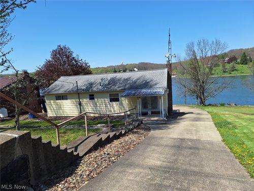 47813 Tomahawk Dr, Negley, OH, 44441-9745 | Card Image