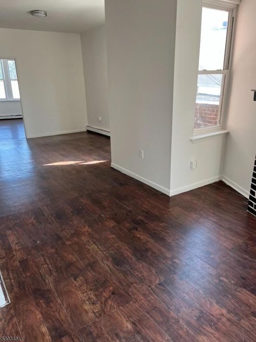 340 Morris Ave, Elizabeth, NJ, 07208-3674 | Card Image