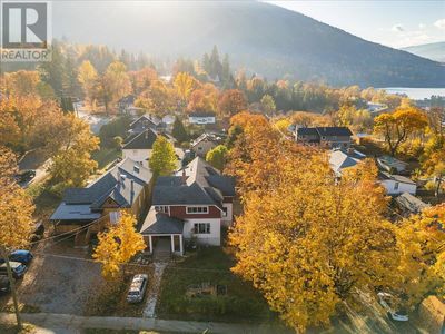 1004 Stanley St, Home with 6 bedrooms, 4 bathrooms and 1 parking in Nelson BC | Image 1