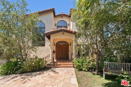 1136 Harvard St, Santa Monica, CA, 90403-4710 | Card Image