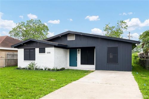 1205 N 27th St, McAllen, TX, 78501-7475 | Card Image