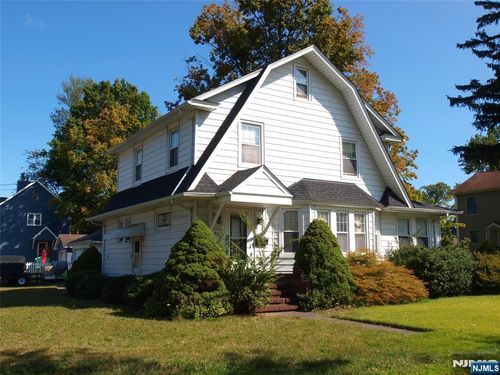 48 Caroline Ave, Pompton Plains, NJ, 07444-2040 | Card Image