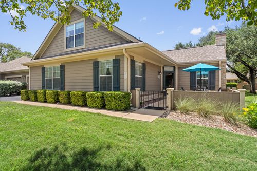 184-30 Wildwood Dr, Georgetown, TX, 78633-5332 | Card Image