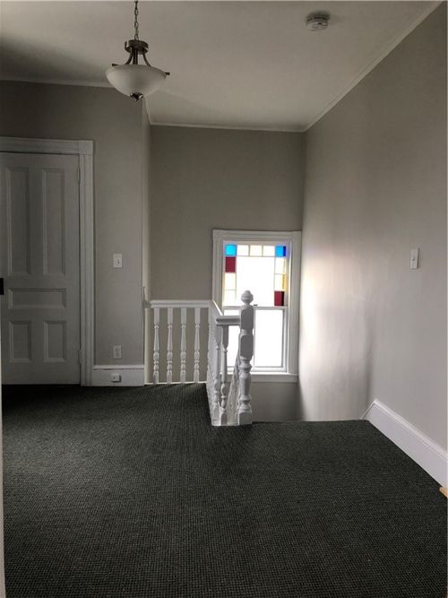 22 Carroll Ave, Newport, RI, 02840-4020 | Card Image