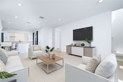 26938 Tanager Ln, Valencia, CA, 91381-2180 | Card Image
